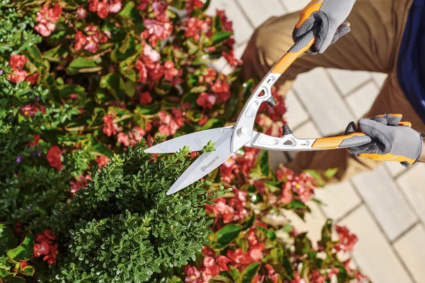 Husqvarna Hedge Shears - Precision